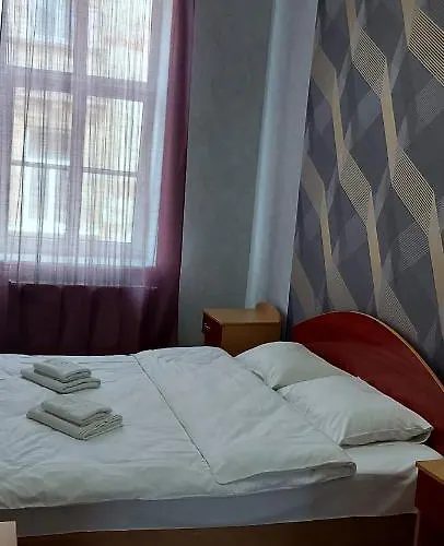 2 Bedroom On Tomashivskogo Street 7